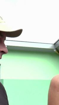 Wielkie cycki MILF laska dostaje ciepłe obciążenie w ustach