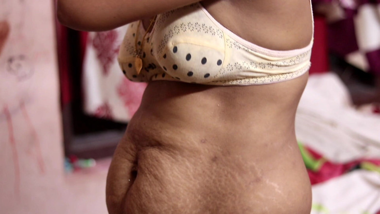 Bijukumar: Tamil Village Girl Shows Her Boobs in Front of Her...