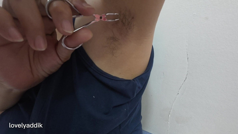 Lovelyaddik: Ich ziehe meine haare in meiner achselhöhle aus