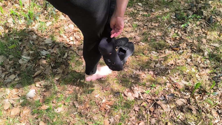 Bouncy Tits Action: Ass and Boobs Pounding in the Woods