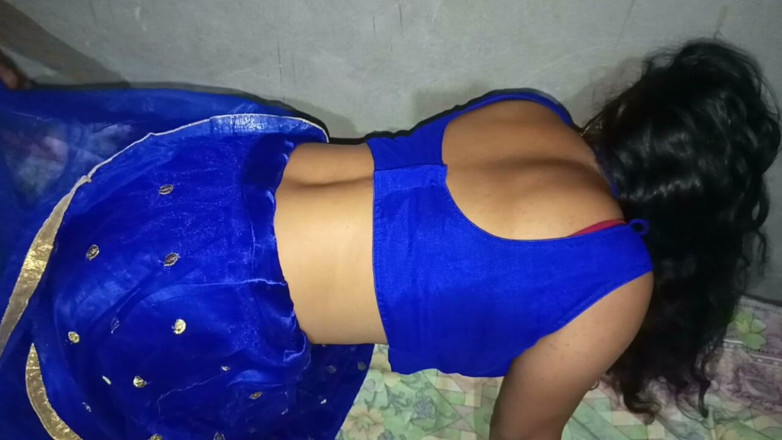 Savita5343: I Wear a First Time Saree and My Stepbrother Fucked...