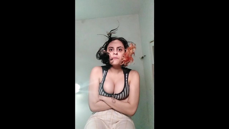 Ms Candy Bunny: Verstoppertje