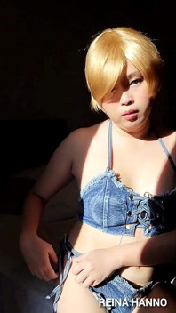 Reina Hanno Sunbathing, Oiling and Closeup Jerking off