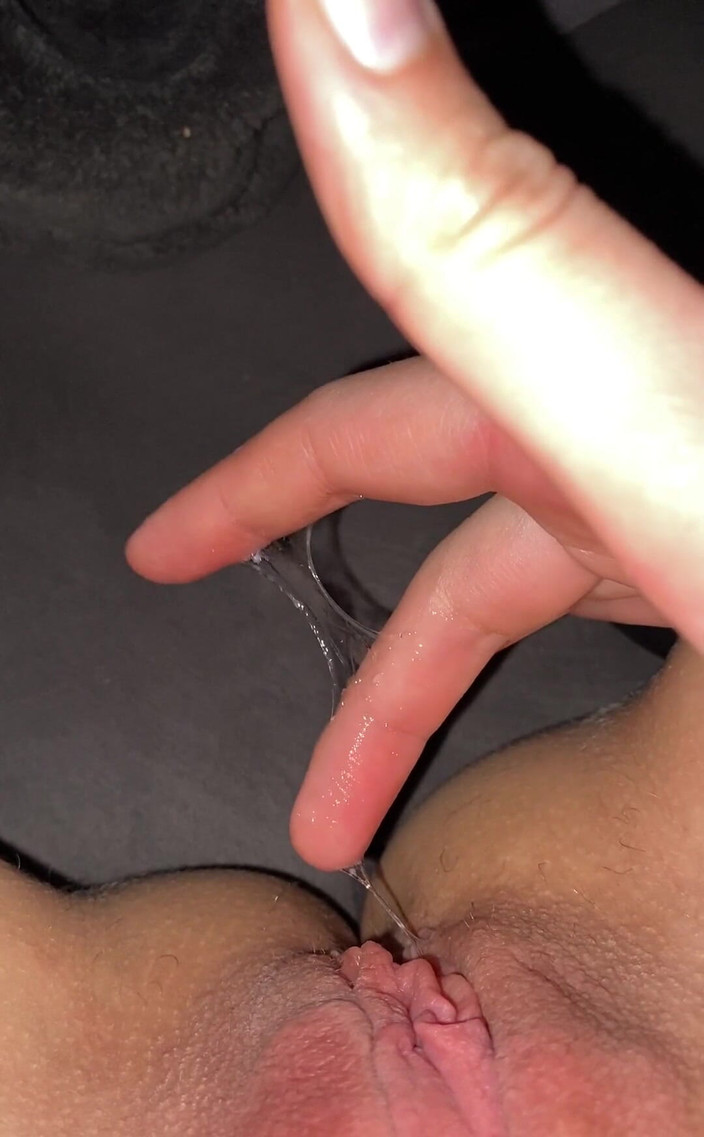 Veggiebabyy: Sólo tuve que mostrarte lo mojado que me puse después...