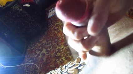 Hot guy solo: Amateur big cock handjob to cumshot