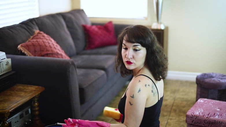 Sophie Ladder: Fucking the Maid