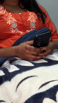Adik tiri indiaku lagi pamer tubuh aduhainya