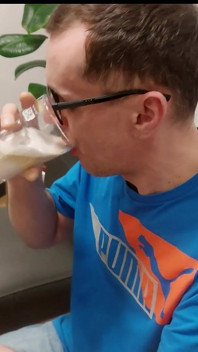 Du Café Avec Un Étalon Éjacule Pour Mon Mari Cocu, Double Caméra