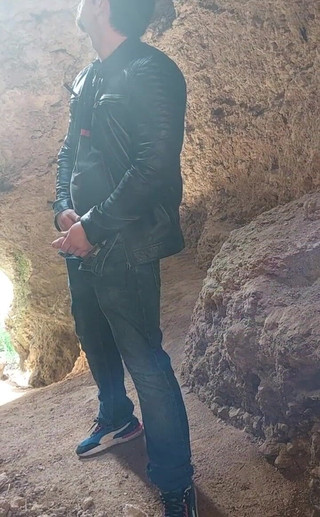 Michael Ragnar: Mağara adamı burada.büyük boşalma halka açık bir mağara almoat yakalandı.flexin...