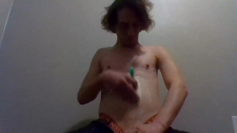 LilTaste: Rasatura fetish video del mese (ffvotm); Gennaio 2022