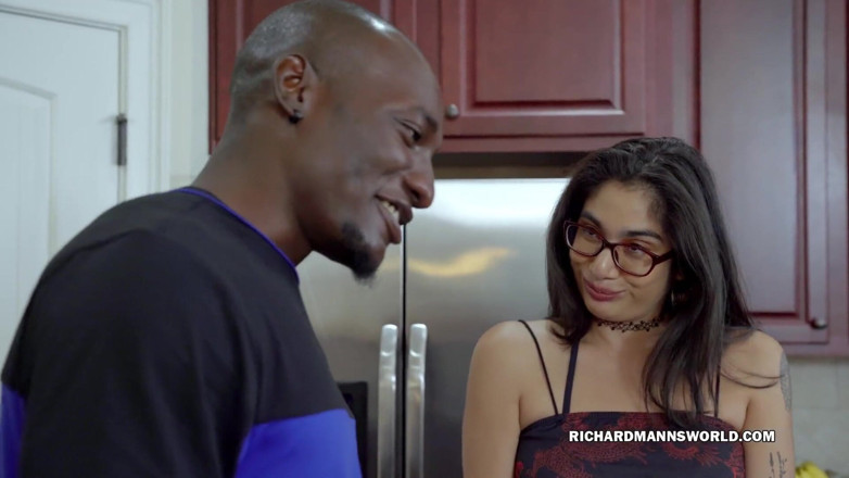 Richard Manns World: Lucy Sunflower with Bestie's Husband Boyd Banks
