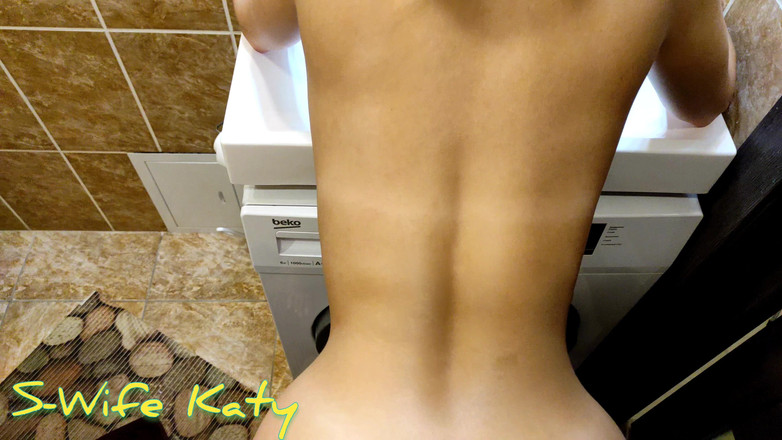 S-Wife Katy: 男朋友想要口交，我想操菊花，我喜欢肛交。