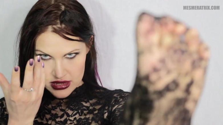 Lady Mesmeratrix Official: Tamamen mümkün değil