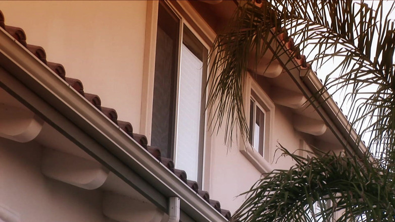 Lesbian Tales: ノーマンズランド熟女版2 - HOLLY HALSTON- Perv Milfs nティーン