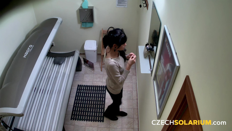 Czech Solarium: Tschechisches Solarium 85: muschi auf voller Anzeige im Solarium