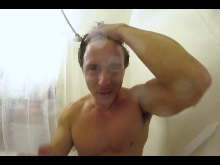 Reese Rideout: Using a Shower Spray Dildo
