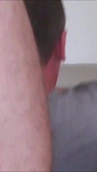 Paroháč čistí creampie