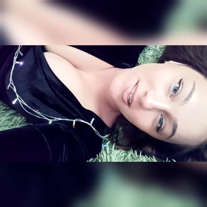 Afina Love: Compilație de masturbare cu Afina