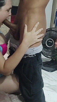 ภรรยาของสามีอกหักชอบเย็ดกับหนุ่มควยใหญ่