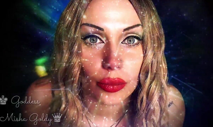 Goddess Misha Goldy: Les orgasmes sont beaucoup plus intenses quand on se concentre...