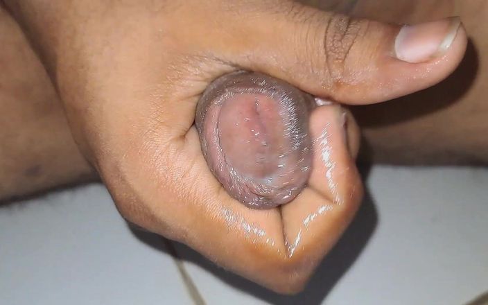 Desi_Porn_India: Tek başına mastürbasyon yapmaya çalışıyorum