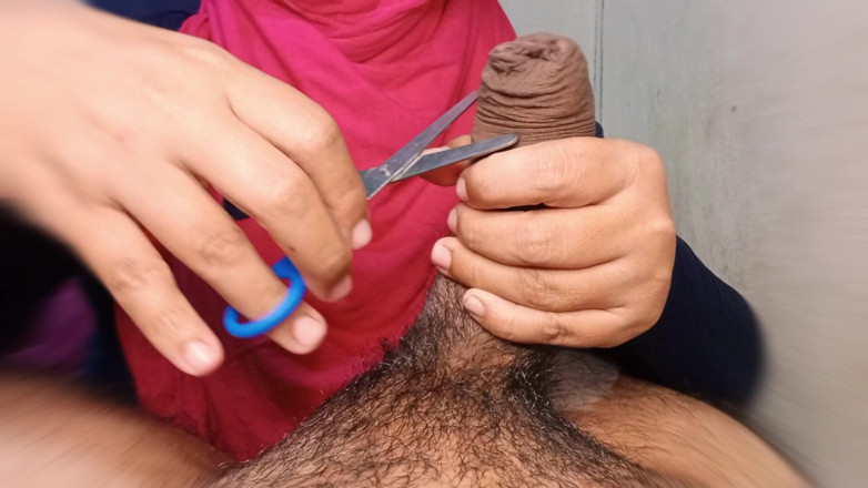 Hella Zaid: My Stepsister Wants to Try Something Metallic on My Foreskin,...