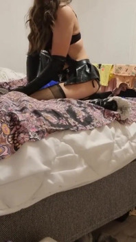 Sissyhusband solo y consolador 4