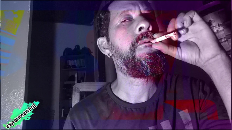 Stink HairyMale: Roken bij zonsopgang