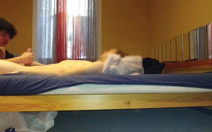 LeoTeenLatinos: Měla jsem sex s hung twink ve Frankfurtu