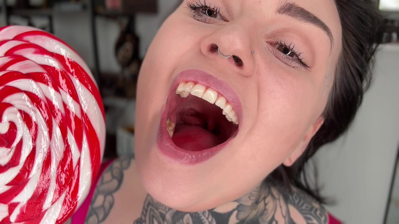 Miss Valentina: Fixation orale