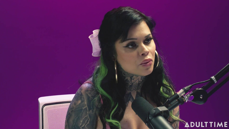 Adult Time Podcast: Xwife Karen: Golden Showers &amp; Girls Gone Wild | Podcast Masa Dewasa