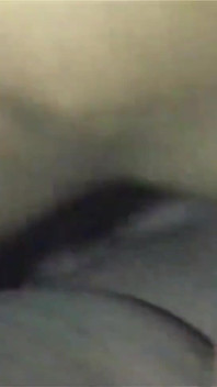 重口味胖美女黑屁股阴户妈妈，被指交，被大黑屌邻居吮吸