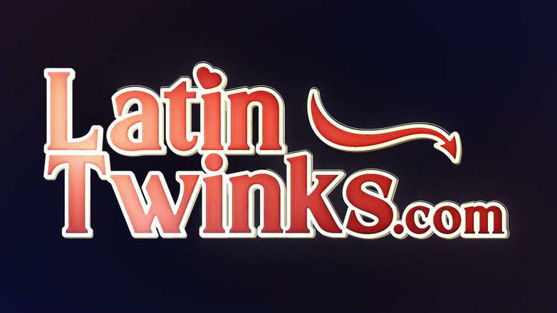 Latin Twinks: John Bleck Penetra Duro a Mateo Twink Tras El Descanso