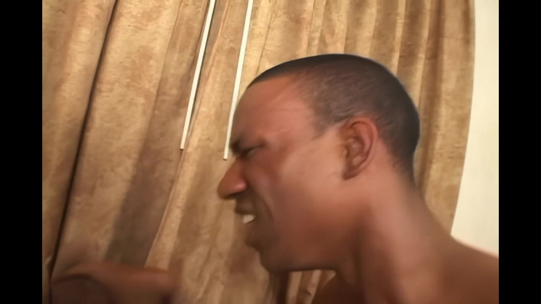 Ugly but HOT: Kąpiel olejowa przed seksem