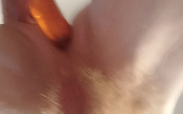 Harry69ererer: Consolador en mi culo dos veces
