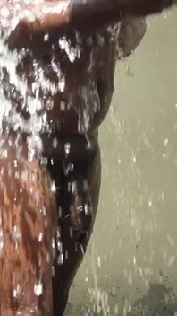 Caliente polla tamil en masaje con jabón para liberar semen