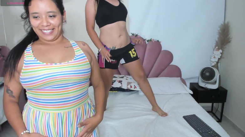 Leona AndJazzlin: Somos 2 mulheres bissexuais sedentas e ninfomaníacas