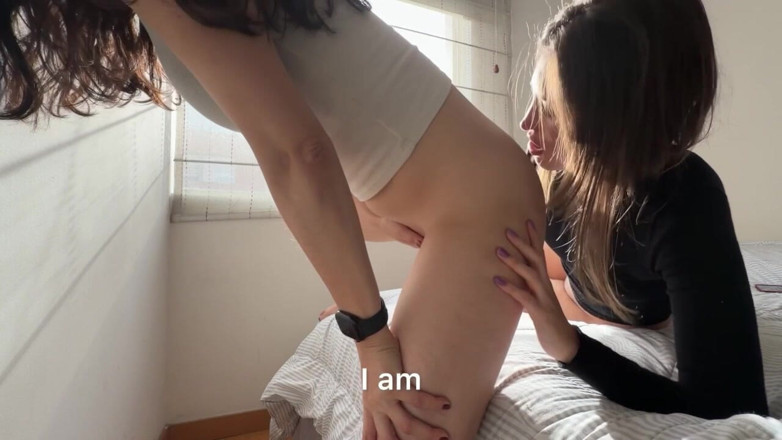 scarlettandc: Žereme si zadky