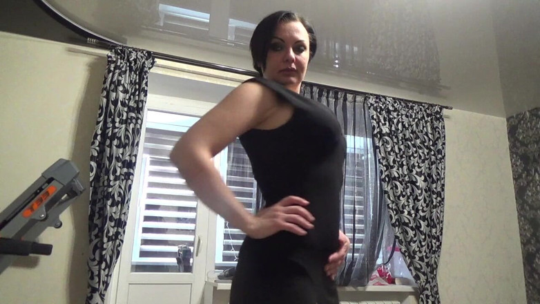 Sexy Milf: The sexiest my outfit N3 Modeling long classik balck dress...