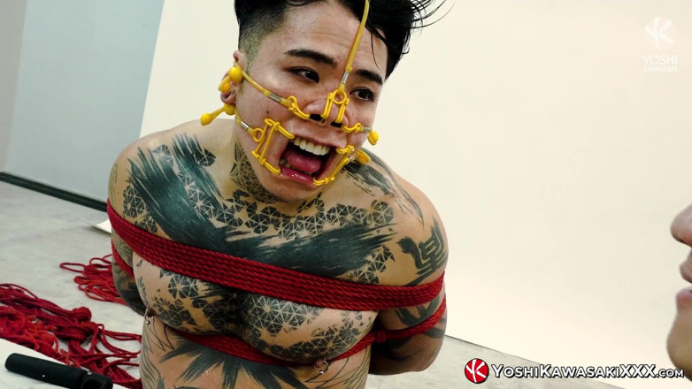 Yoshi Kawasaki XXX: Yoshikawasakixxx - Bound Yoshi Kawasaki Enjoys Extreme Shibari Session