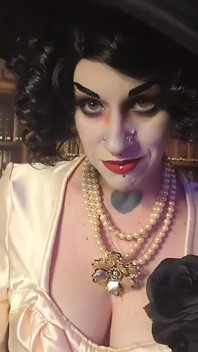 Lady Dimitrescu Has a Snack