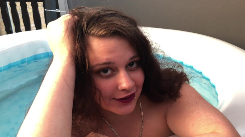AmateurBBW: Daha fazla ister misin?