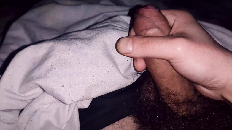 MartyBrady: 20-jarige sexy Twink harige pik mastorbatie