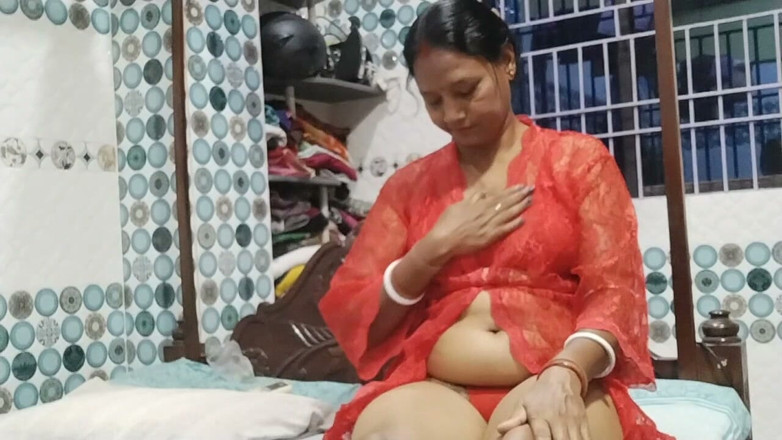 Indian anty hot sex: Krásná Anuti si pozvala manželova kamaráda, měla s ním sex...