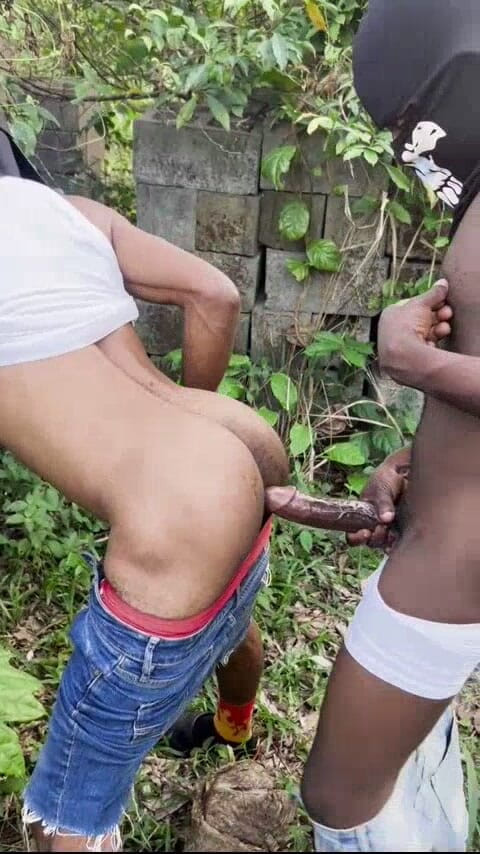 Chief_daddyy: Kebahagiaan dibagikan, tonton aja kalau cowok 38 tahun ini ngajarin kontol 15...