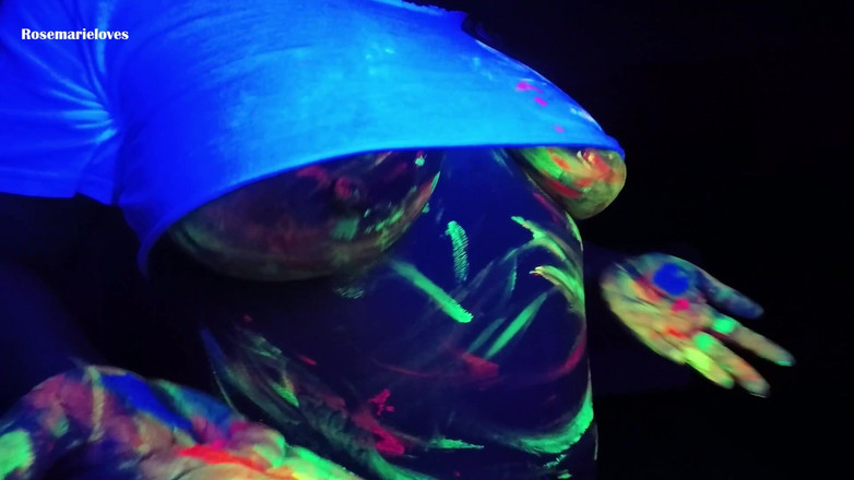 RosemarieLoves: Záře v tmavých kozách a zadku