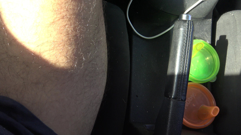 Stepmom Susan: Madrastra hace una paja a su hijastro de 18 años