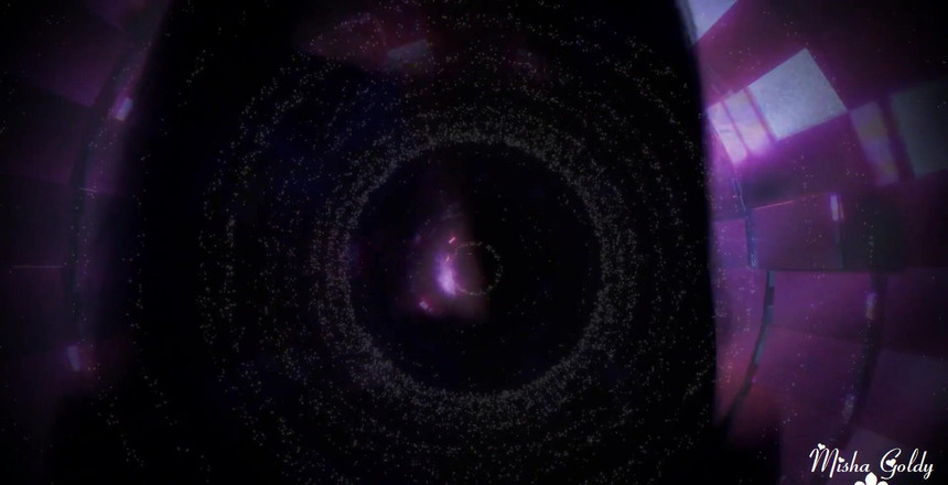 Goddess Misha Goldy: Wyobraźmy sobie, że jesteś silną, muskularną, seksowną alfą z dużym potężnym...