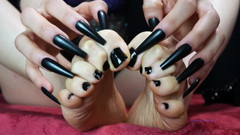 Rebecca Diamante: The Black and Mesmerizing Nail Polish by Rebecca Diamante