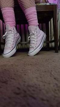 Pembe Converse Obsession